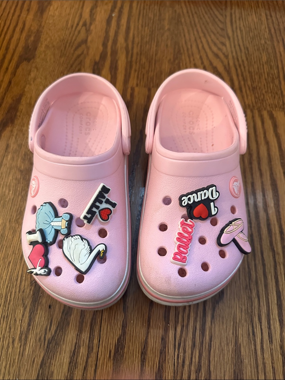 CROCS Kids Pink Clog Sandals with Dance and Swan Charms